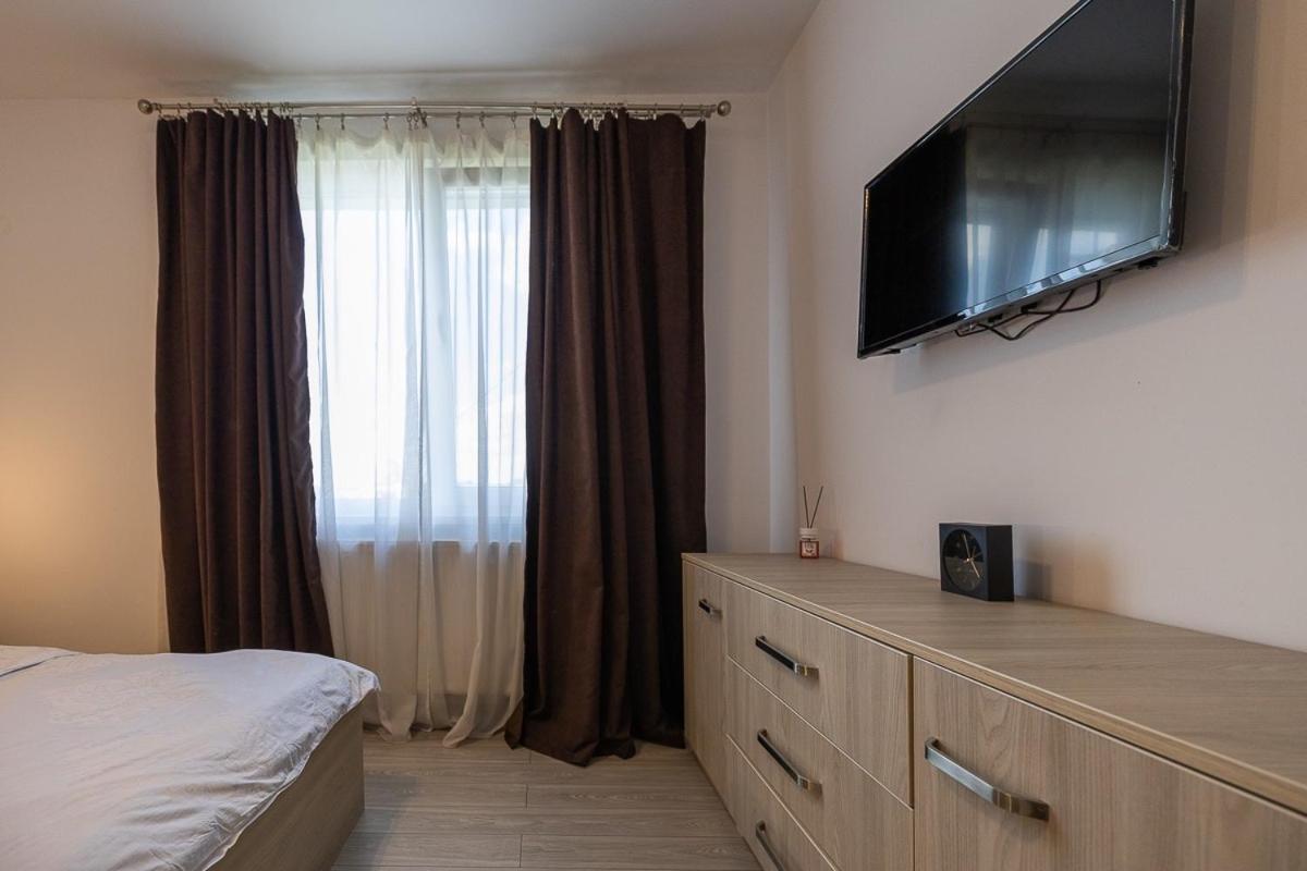 Apartament Expoparc Питещ Екстериор снимка